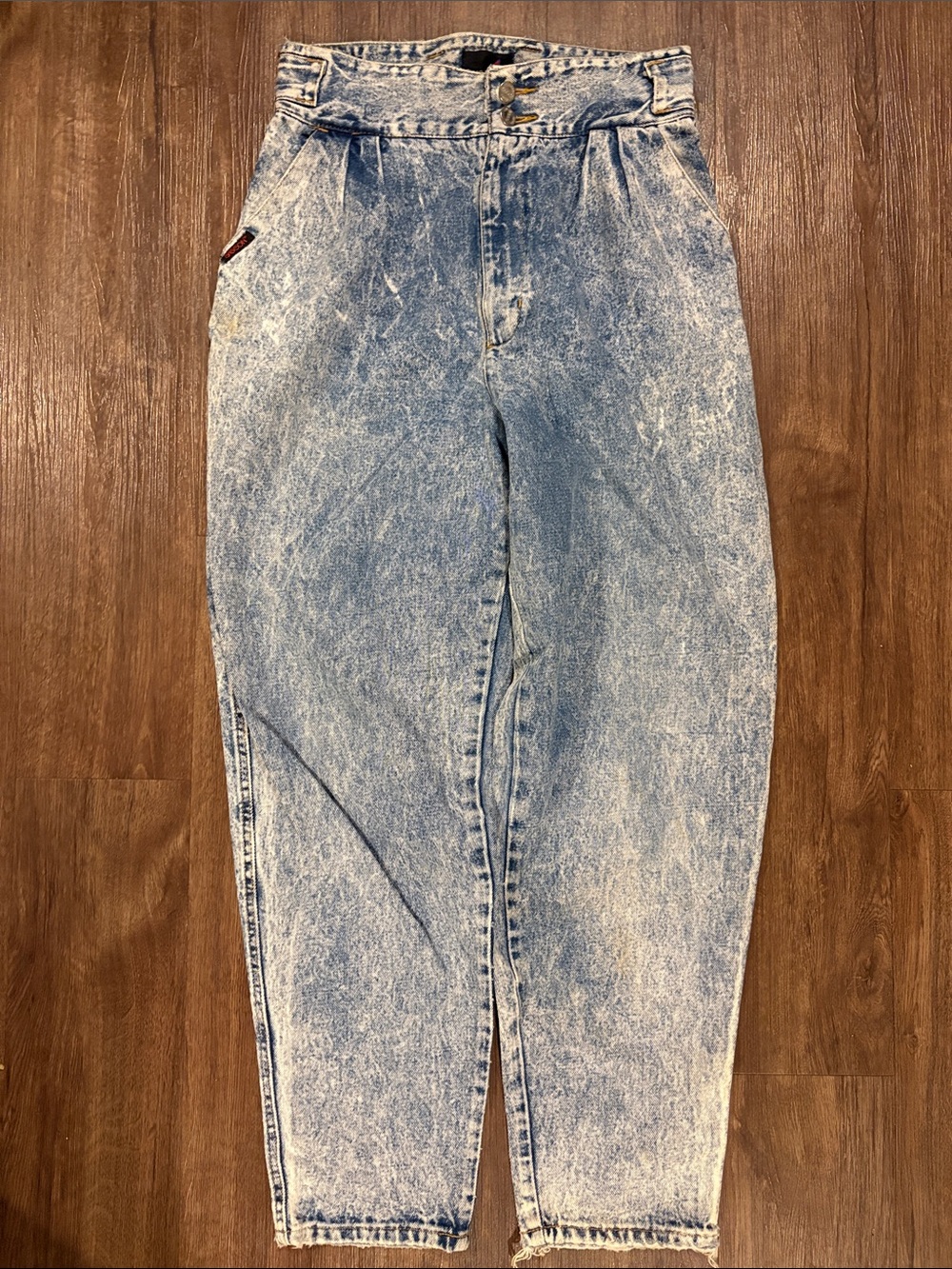 Vintage Sasson women’s size 14 acid washed jeans